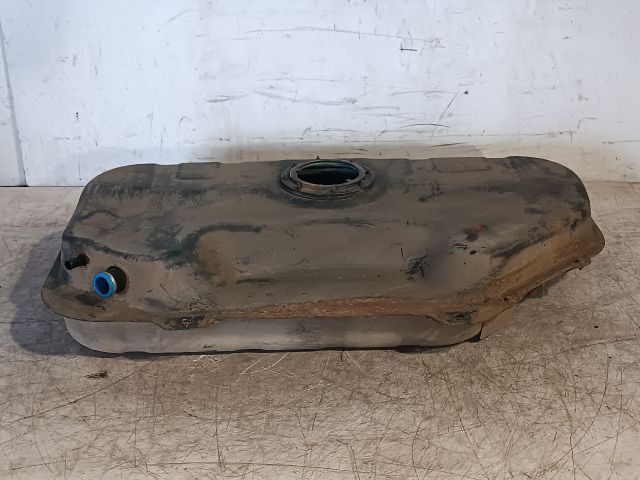 bontott HYUNDAI i20 Tank