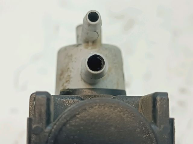 bontott HYUNDAI i20 Turbó Vákum Szelep