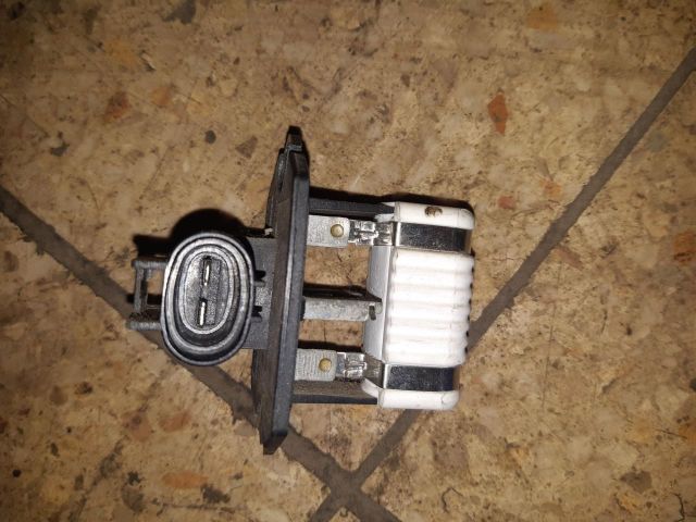 bontott HYUNDAI i20 Hűtőventilátor Relé