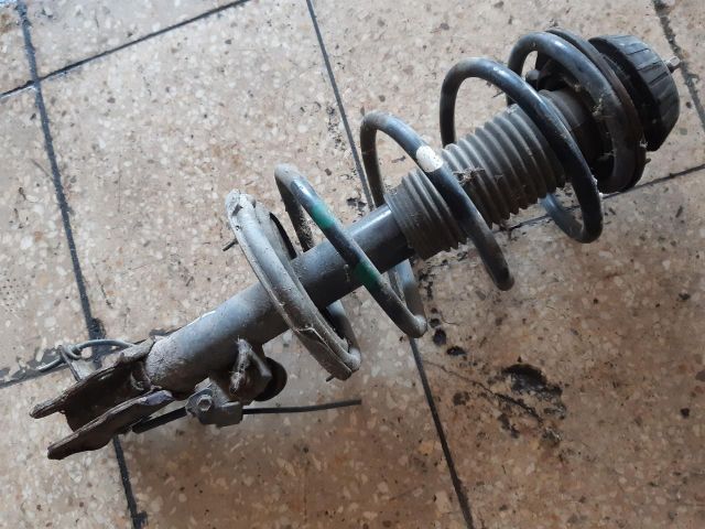 bontott HYUNDAI i20 Jobb első Lengéscsillapító