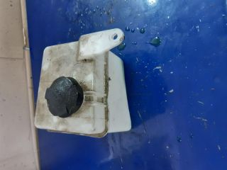 bontott HYUNDAI i20 Kiegyenlítő Tartály