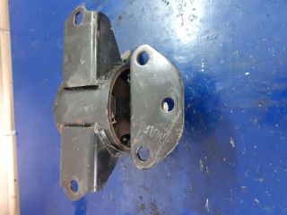 bontott HYUNDAI i20 Motor Tartó Bak (Pozíciófüggetlen)