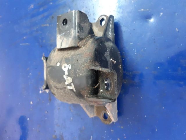 bontott HYUNDAI i20 Motor Tartó Bak (Pozíciófüggetlen)