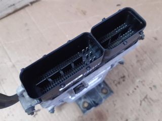 bontott HYUNDAI i20 Motorvezérlő