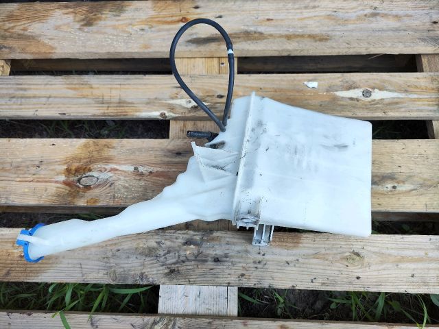 bontott HYUNDAI i20 Ablakmosó Tartály