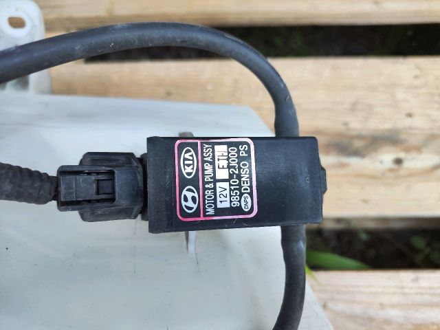 bontott HYUNDAI i20 Ablakmosó Tartály