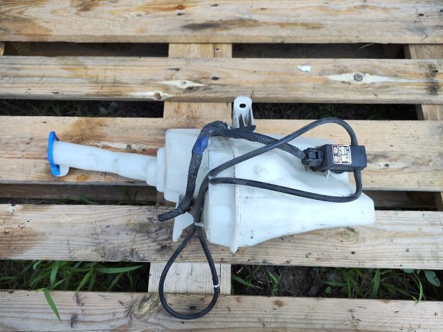 bontott HYUNDAI i20 Ablakmosó Tartály