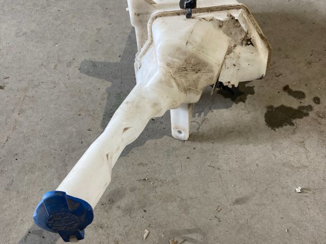 bontott HYUNDAI i20 Ablakmosó Tartály