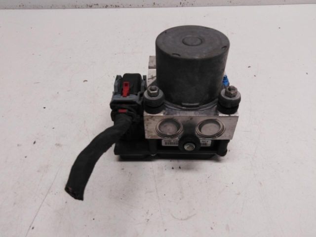 bontott HYUNDAI i20 ABS Kocka