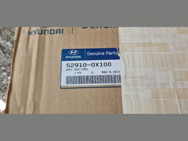 bontott HYUNDAI i20 Acélfelni (1 db)