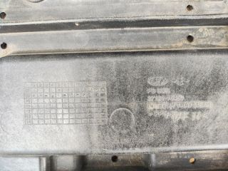 bontott HYUNDAI i20 Akkumulátor Tartó