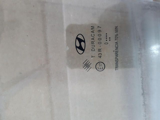 bontott HYUNDAI i20 Bal első Ablak