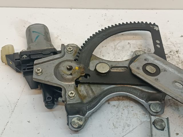 bontott HYUNDAI i20 Bal első Ablakemelő Motor