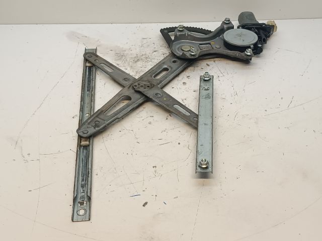 bontott HYUNDAI i20 Bal első Ablakemelő Motor