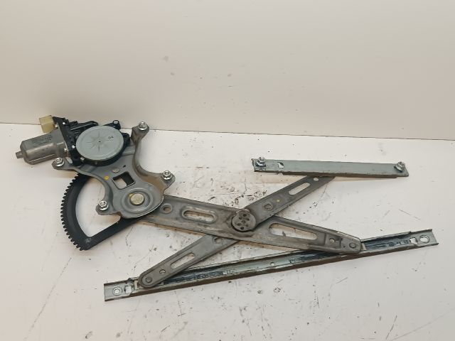 bontott HYUNDAI i20 Bal első Ablakemelő Motor