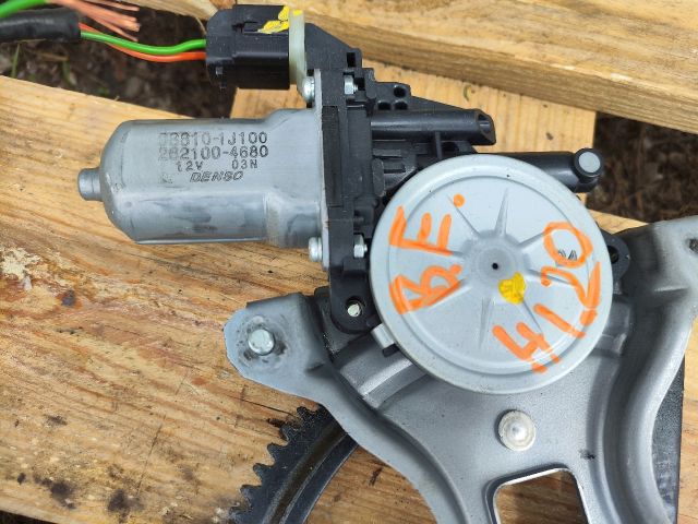 bontott HYUNDAI i20 Bal első Ablakemelő Szerkezet (Elektromos)