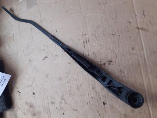 bontott HYUNDAI i20 Bal első Ablaktörlő Kar