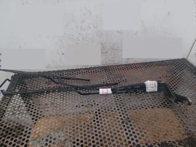 bontott HYUNDAI i20 Bal első Ablaktörlő Kar