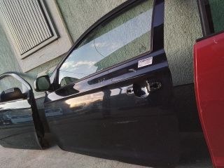 bontott HYUNDAI i20 Bal első Ajtó (Részeivel)