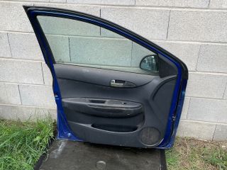 bontott HYUNDAI i20 Bal első Ajtó (Részeivel)