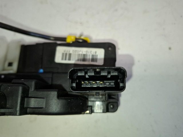 bontott HYUNDAI i20 Bal első Ajtózár