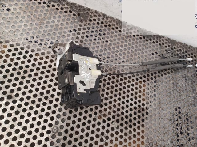 bontott HYUNDAI i20 Bal első Ajtózár