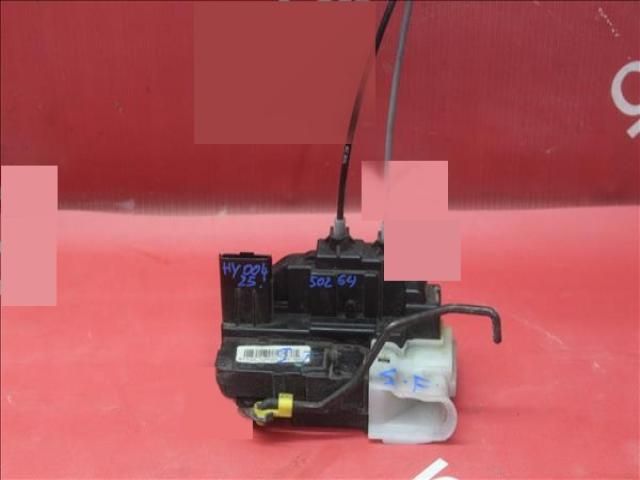 bontott HYUNDAI i20 Bal első Ajtózár