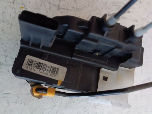 bontott HYUNDAI i20 Bal első Ajtózár