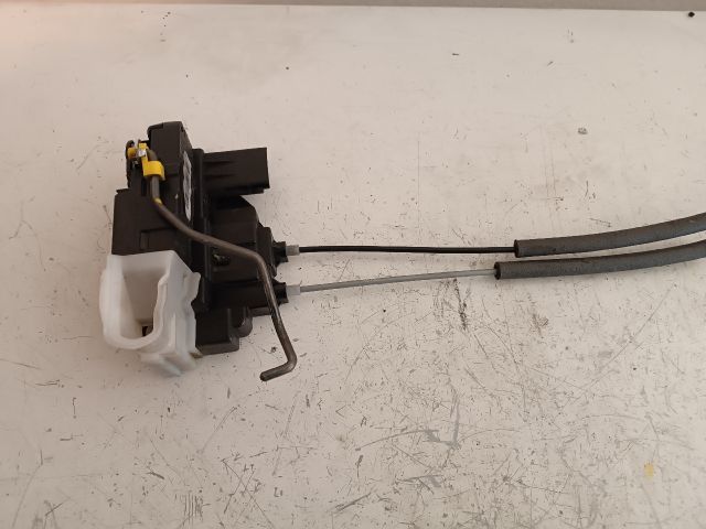 bontott HYUNDAI i20 Bal első Ajtózár