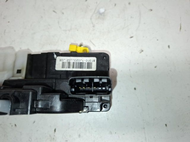 bontott HYUNDAI i20 Bal első Ajtózár