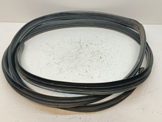 bontott HYUNDAI i20 Bal első Gumikéder