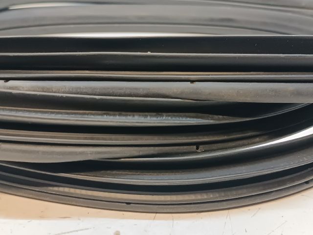 bontott HYUNDAI i20 Bal első Gumikéder