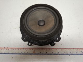 bontott HYUNDAI i20 Bal első Hangszóró