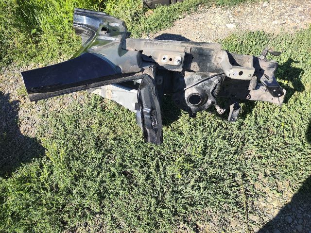 bontott HYUNDAI i20 Bal első Negyed Karosszéria Csomag