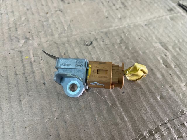 bontott HYUNDAI i20 Bal első Oldal Ütközés Érzékelő