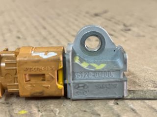 bontott HYUNDAI i20 Bal első Oldal Ütközés Érzékelő