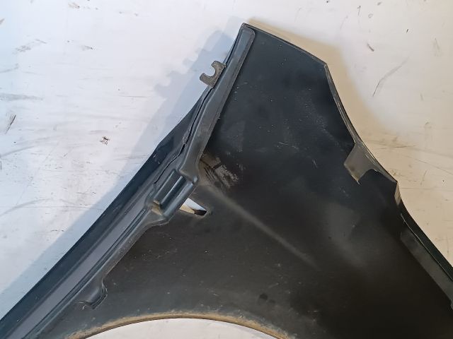 bontott HYUNDAI i20 Bal első Sárvédő