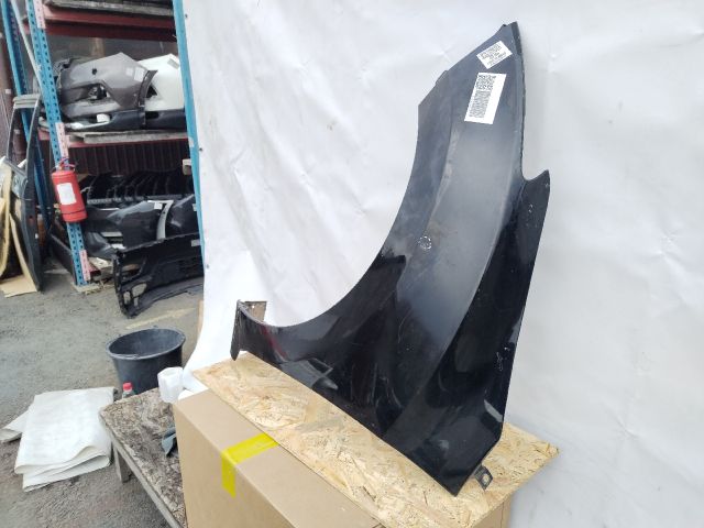 bontott HYUNDAI i20 Bal első Sárvédő