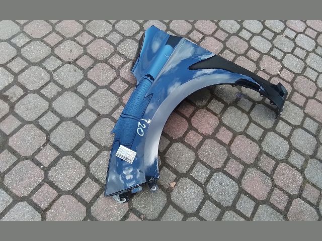 bontott HYUNDAI i20 Bal első Sárvédő