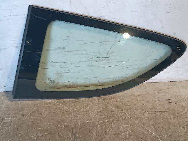 bontott HYUNDAI i20 Bal hátsó Ablak