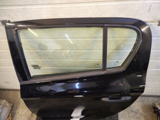 bontott HYUNDAI i20 Bal hátsó Ajtó (Részeivel)