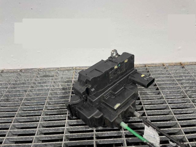 bontott HYUNDAI i20 Bal hátsó Ajtózár