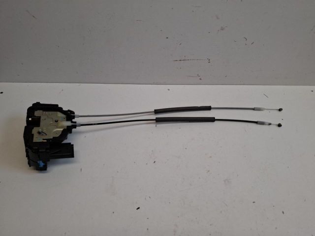 bontott HYUNDAI i20 Bal hátsó Ajtózár