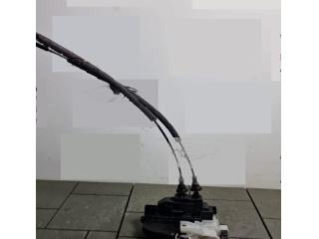 bontott HYUNDAI i20 Bal hátsó Ajtózár