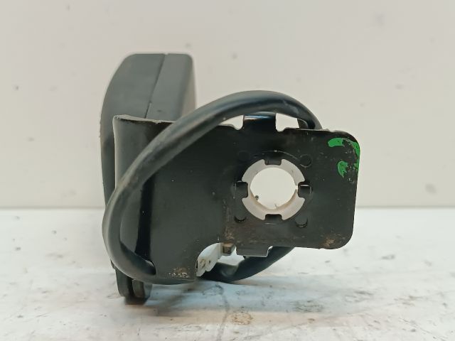 bontott HYUNDAI i20 Bal hátsó Biztonsági Öv Csat