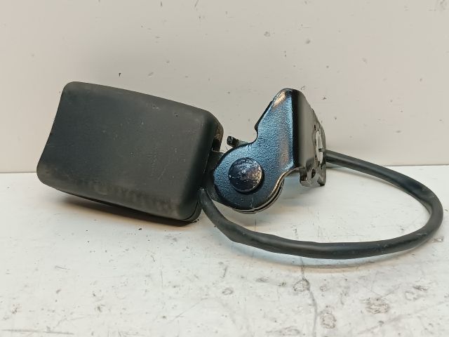 bontott HYUNDAI i20 Bal hátsó Biztonsági Öv Csat