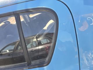 bontott HYUNDAI i20 Bal hátsó Fixüveg (Ajtóban)