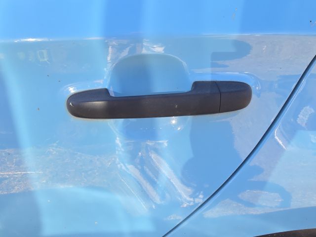 bontott HYUNDAI i20 Bal hátsó Külső Kilincs