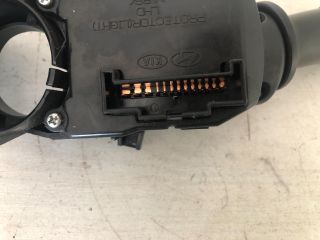 bontott HYUNDAI i20 Bal Kormánykapcsoló Irányjelző