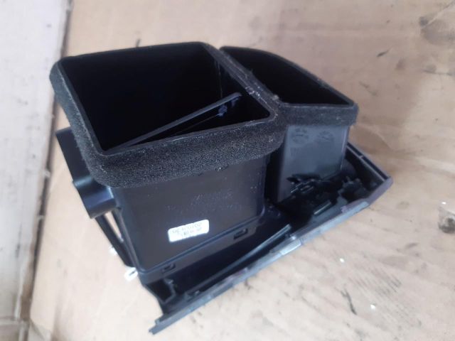 bontott HYUNDAI i20 Bal Szellőző